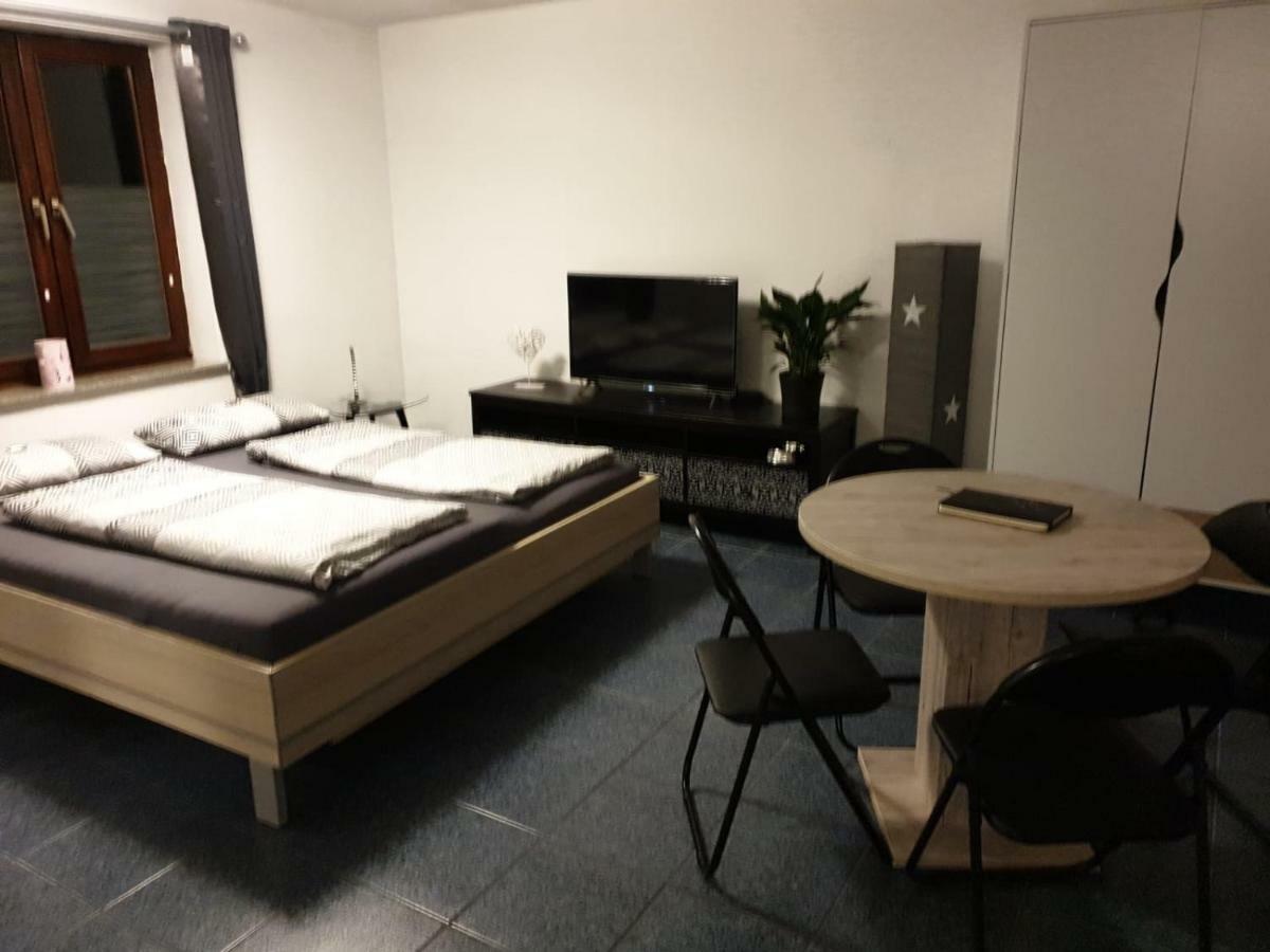 Ferienwohnung Huppenbroich Зиммерат Экстерьер фото